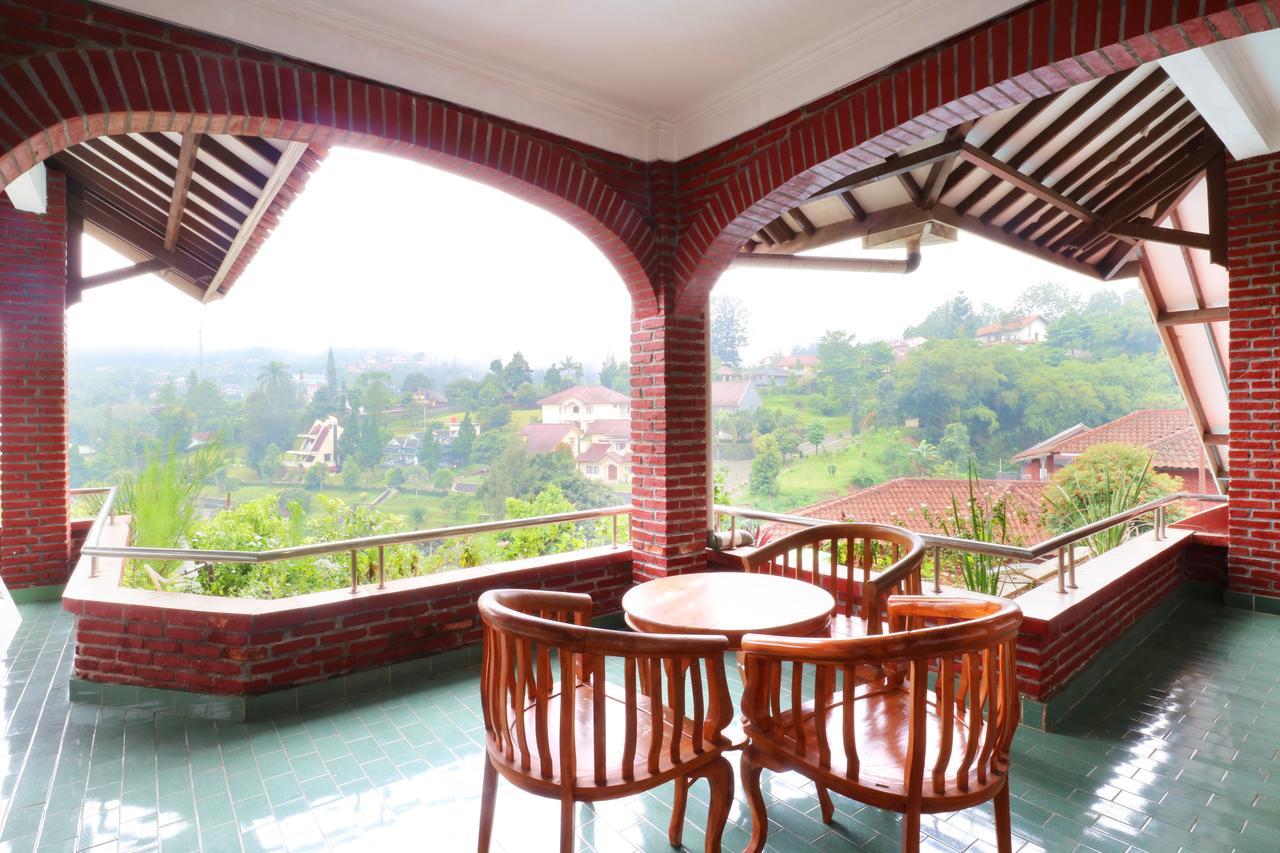 Villa Madani Paragajen Buitenkant foto