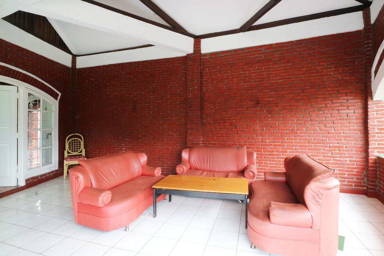 Villa Madani Paragajen Buitenkant foto