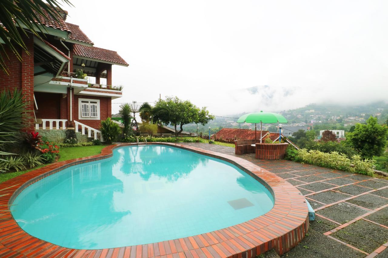Villa Madani Paragajen Buitenkant foto